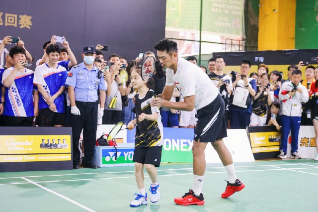 友谊赛中表 友谊赛中表