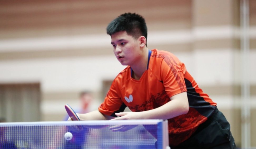 亚前锋卢克 亚前锋卢克