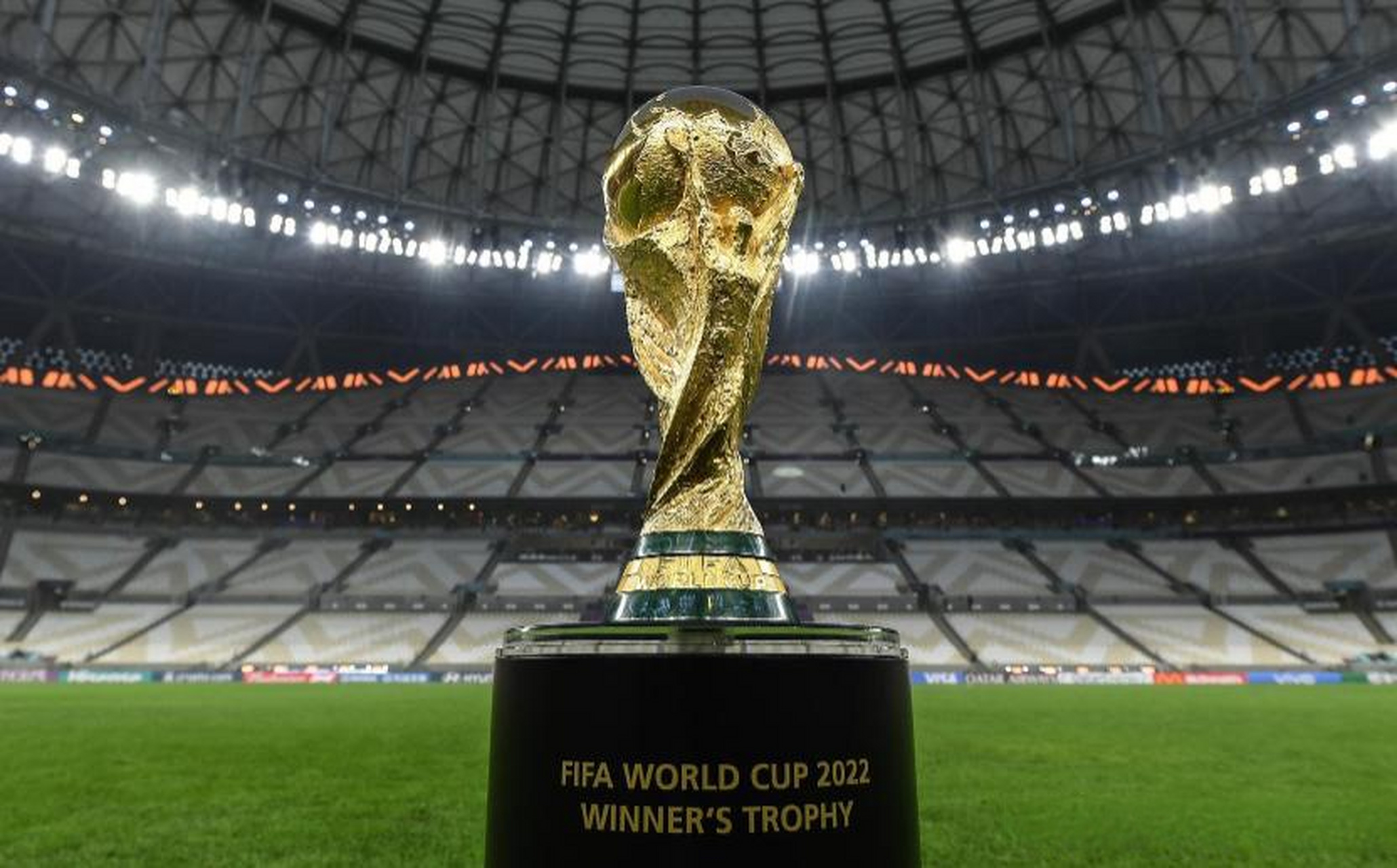 大的经济和 大的经济和