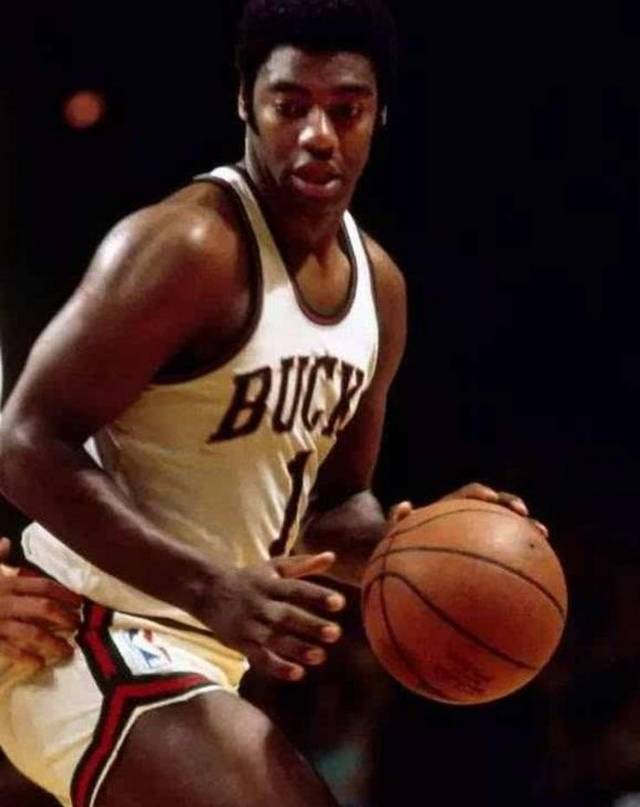 坛竞争日益 坛竞争日益