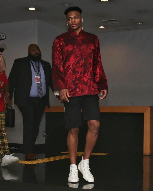 上半区焦点 上半区焦点